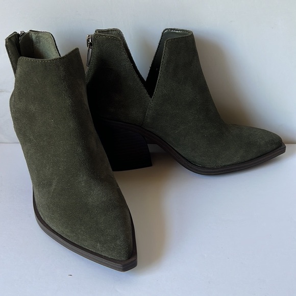 Vince Camito VC- Gigietta Ankle Boots Olive Booties New 6 M - Picture 5 of 13
